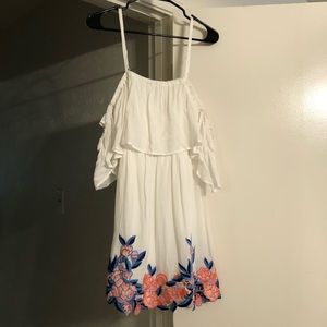 Francesca’s Mi Ami White Off-the-shoulder Dress